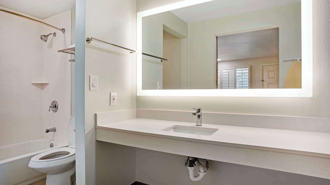 Photo of Bathroom in Woodland