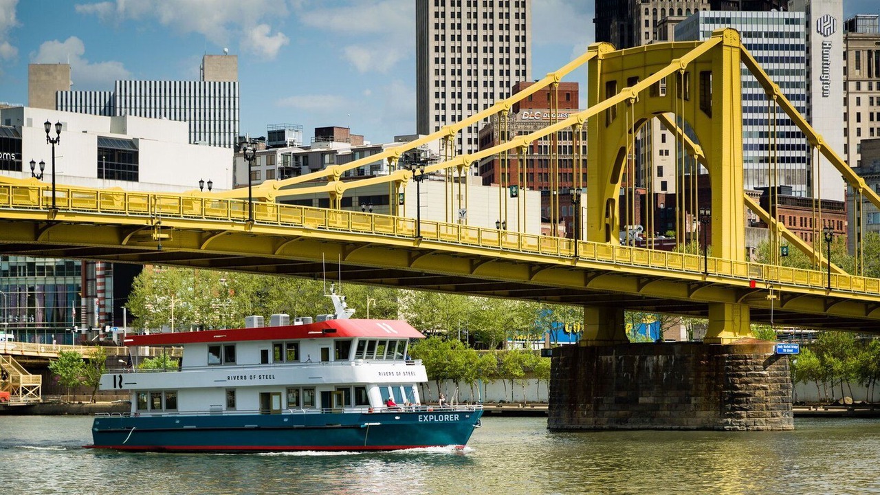 Photo of Others in Downtown Pittsburgh