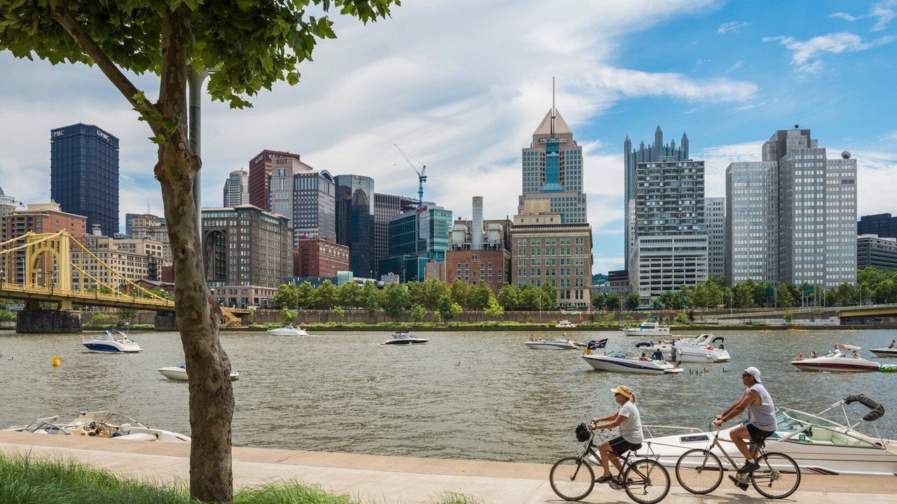 Photo of Outdoor in Downtown Pittsburgh