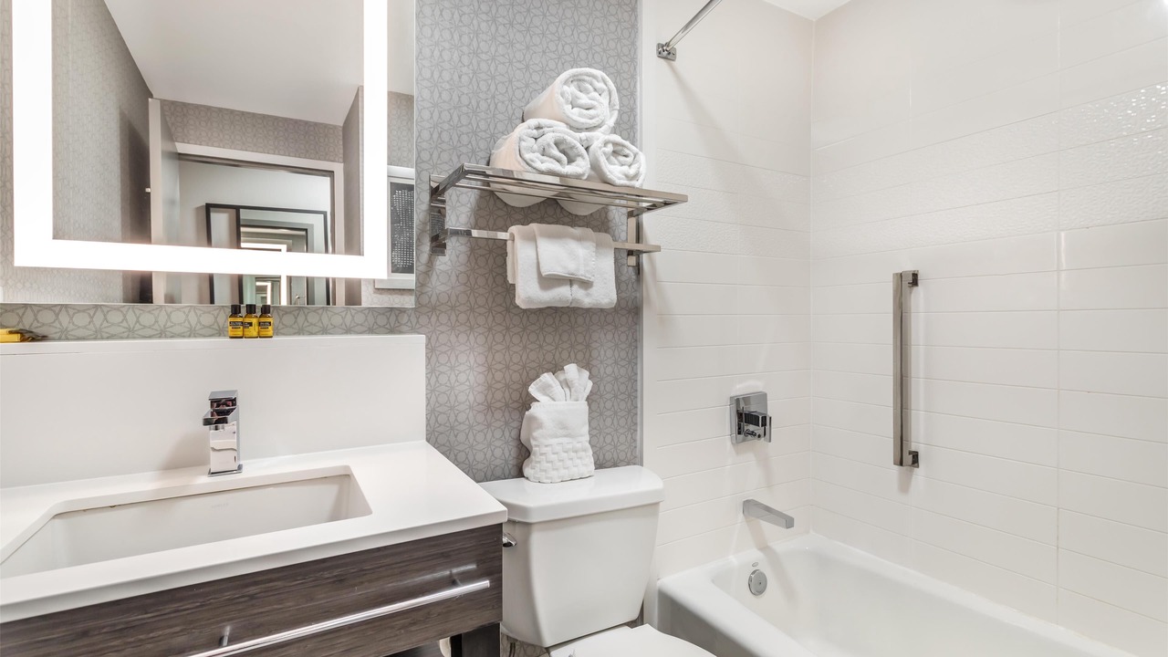 Photo of Bathroom in Edgehill