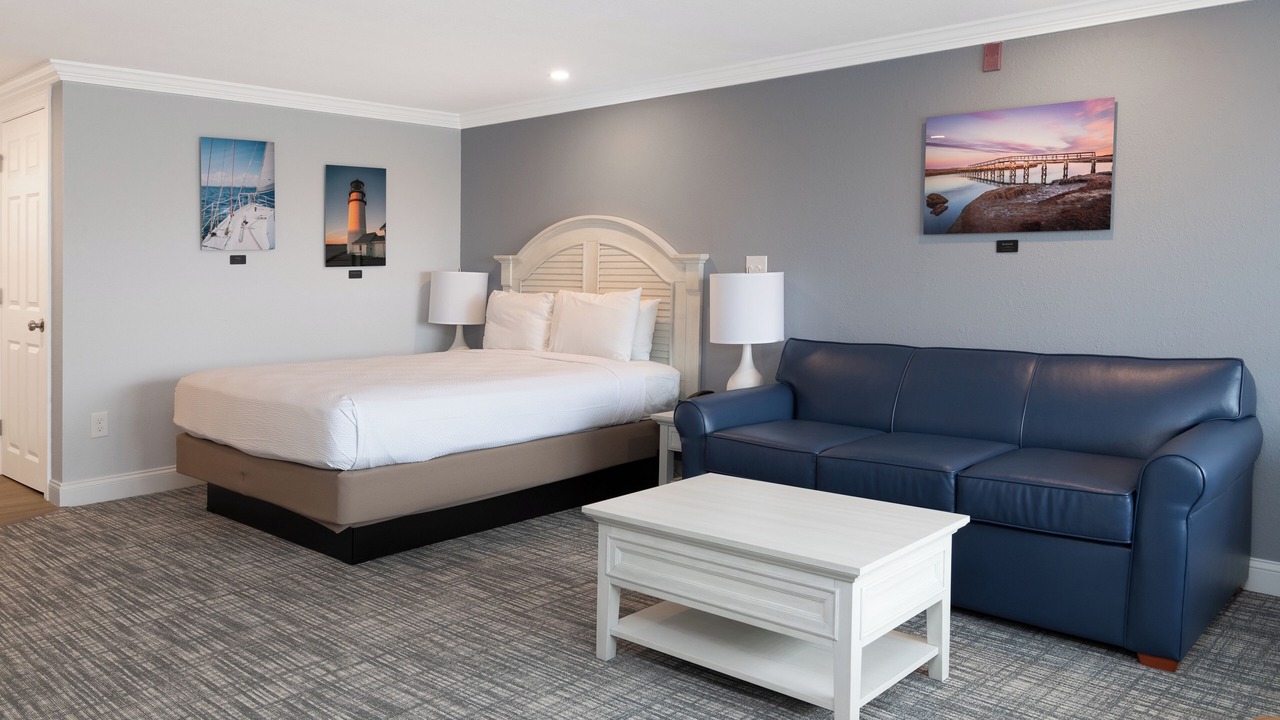 Photo of Bedroom in Falmouth Heights