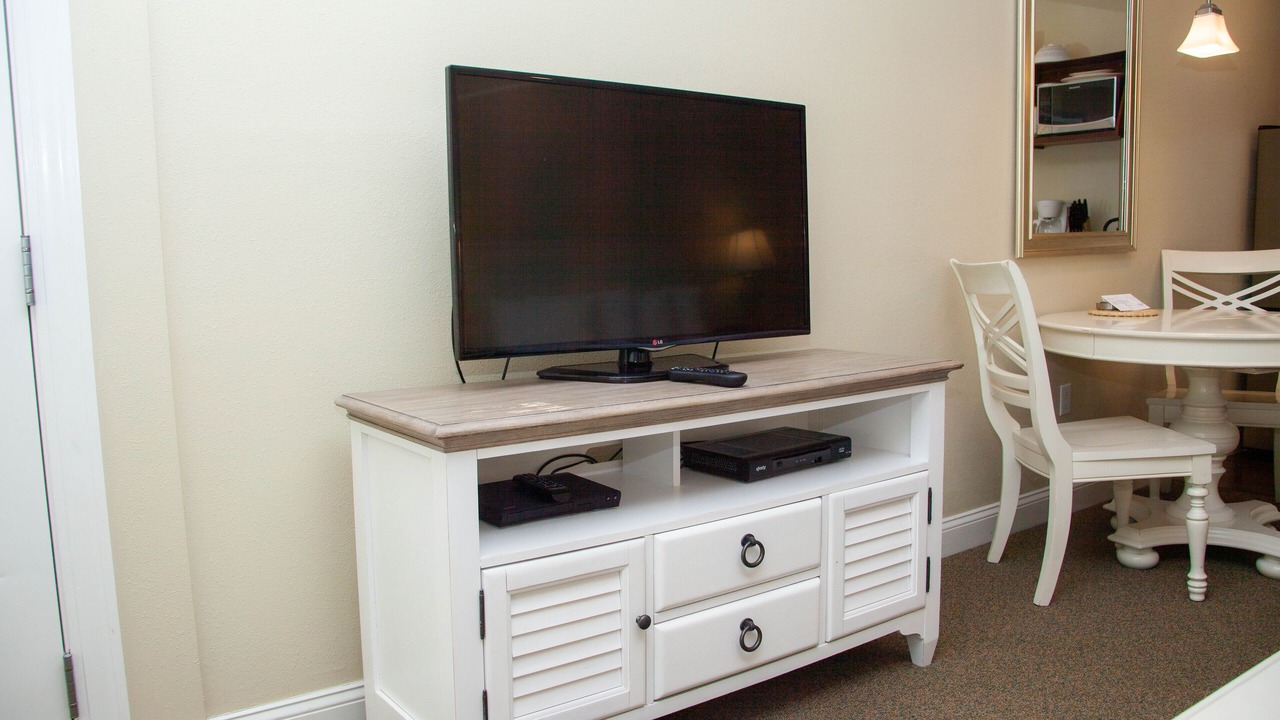 Photo of Bedroom in Falmouth Heights