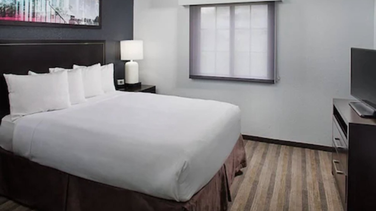 Photo of Bedroom in El Segundo