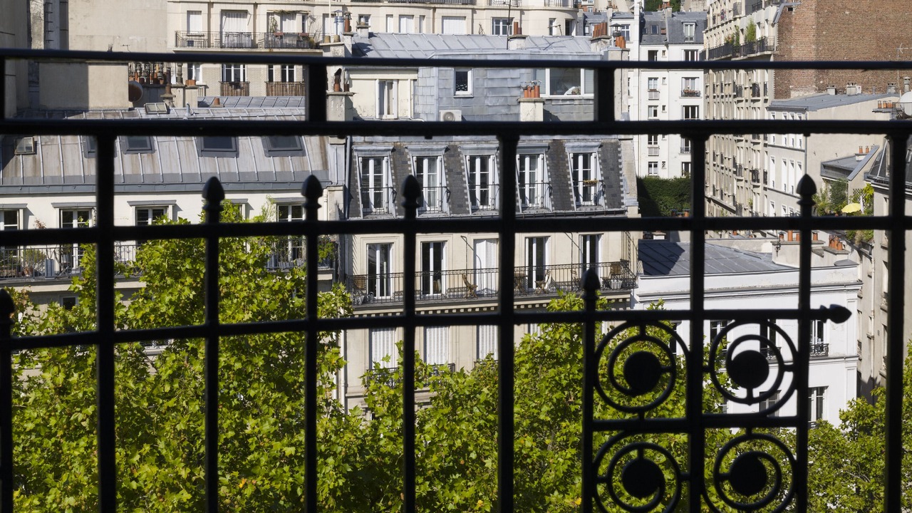 Photo of Bedroom in Pigalle