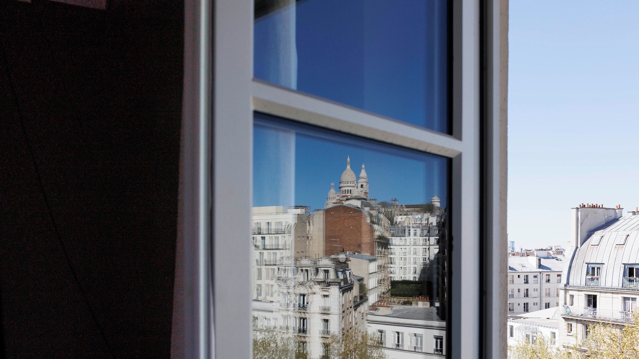 Photo of Bedroom in Pigalle