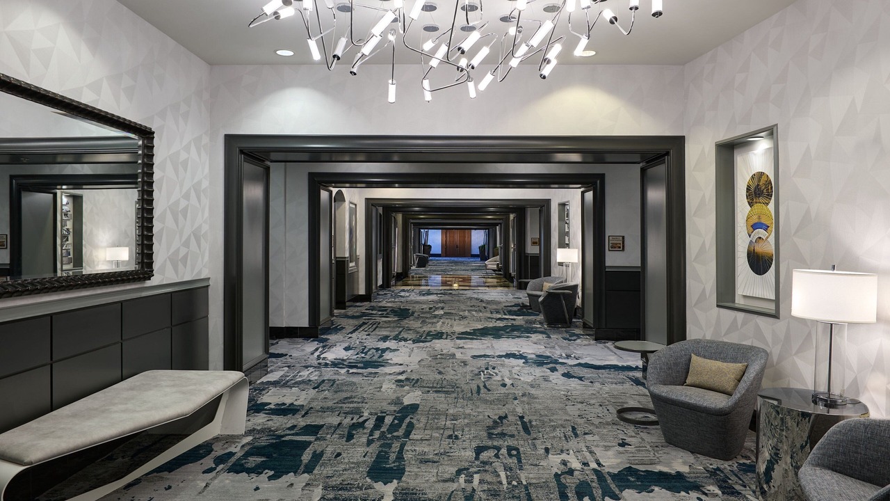 Photo of Others in O'Hare