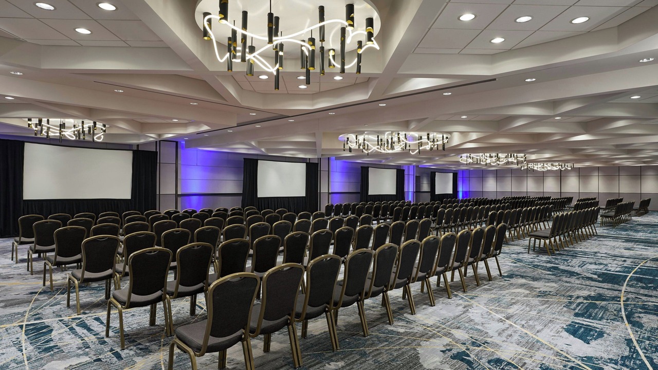 Photo of Others in O'Hare