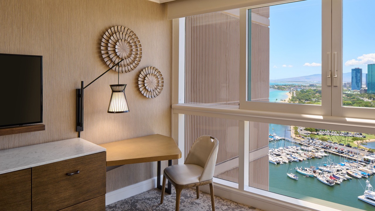 Photo of Bedroom in Waikiki