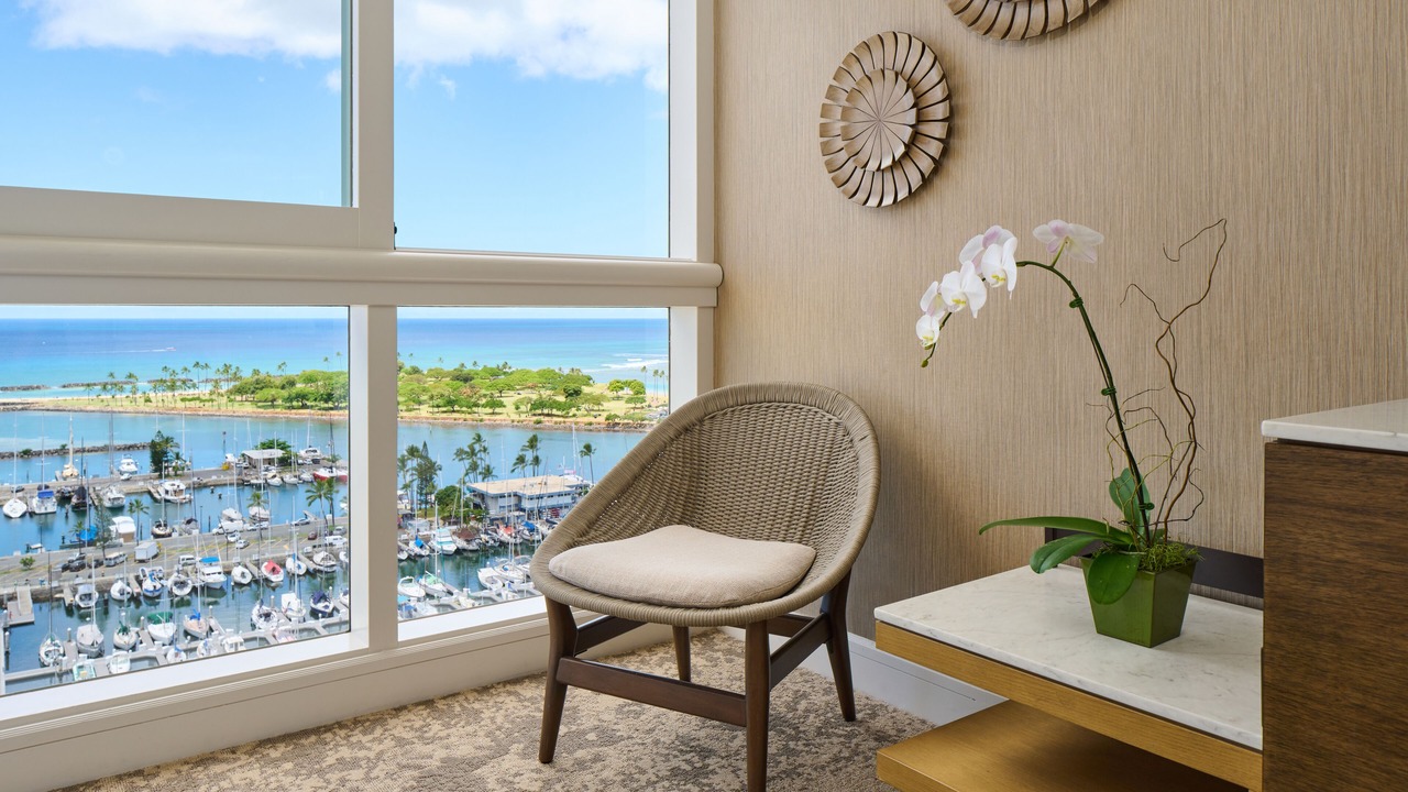 Photo of Bedroom in Waikiki