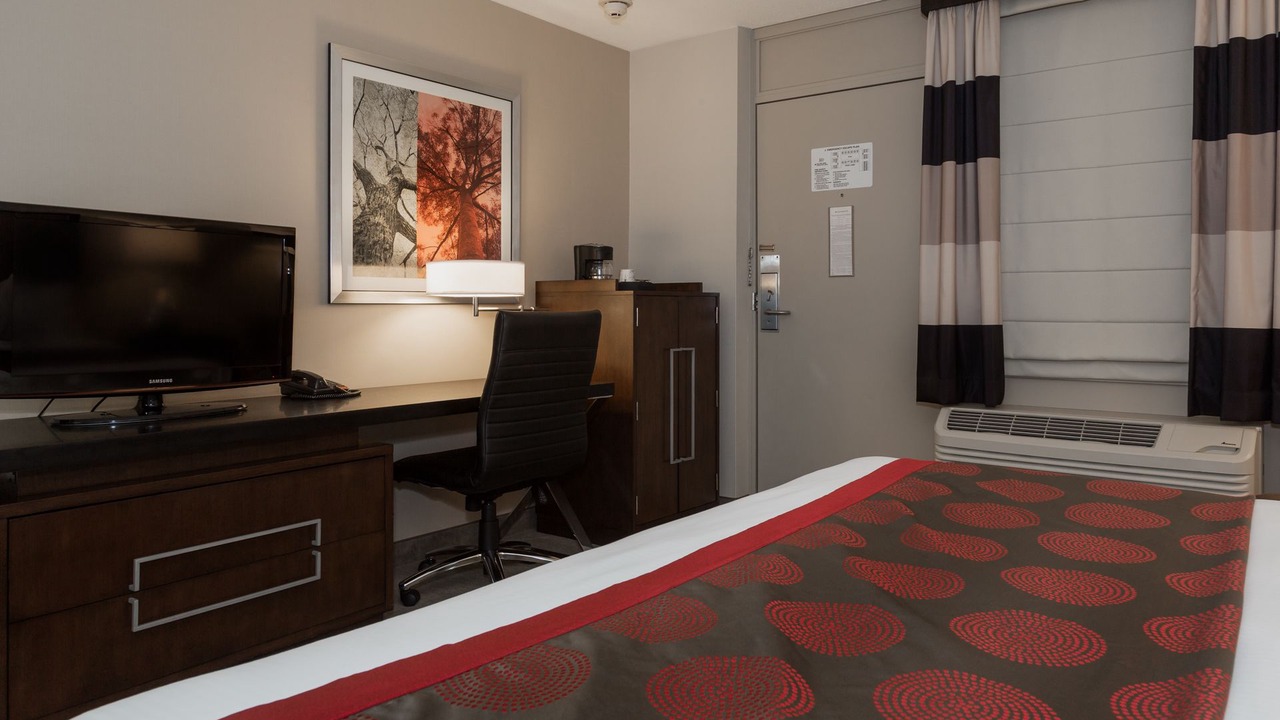 Photo of Bedroom in Neponset - Port Norfolk