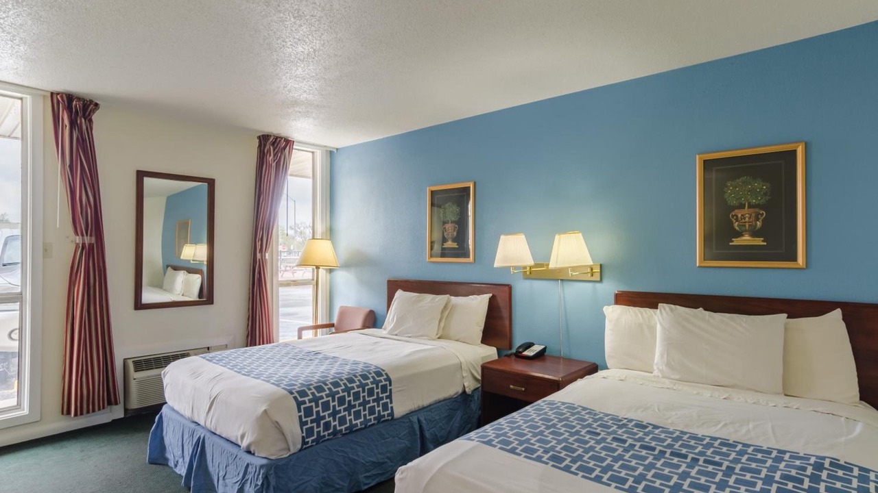 Photo of Others in Gillette