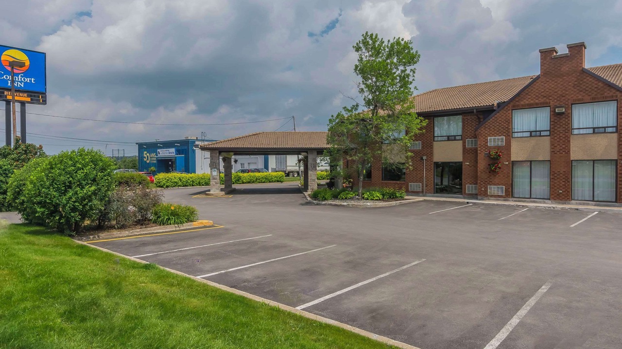 Photo of Outdoor in Desjardins