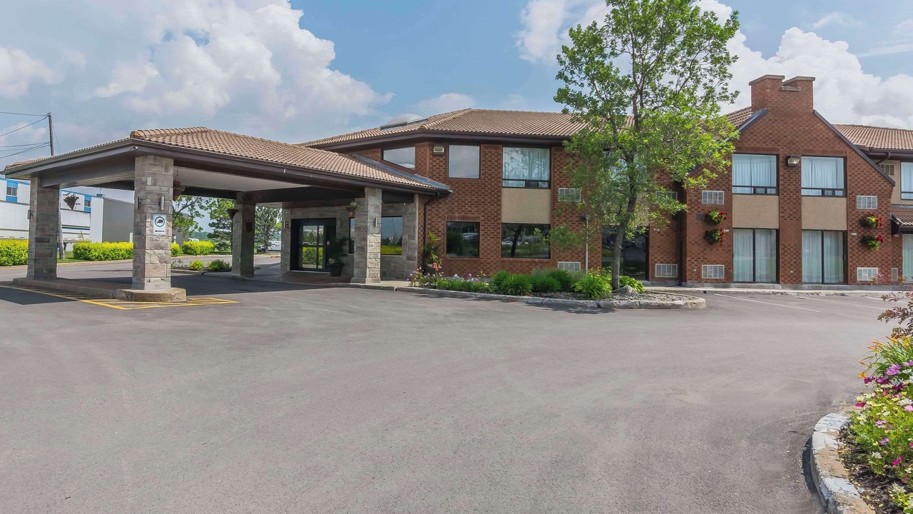 Photo of Outdoor in Desjardins