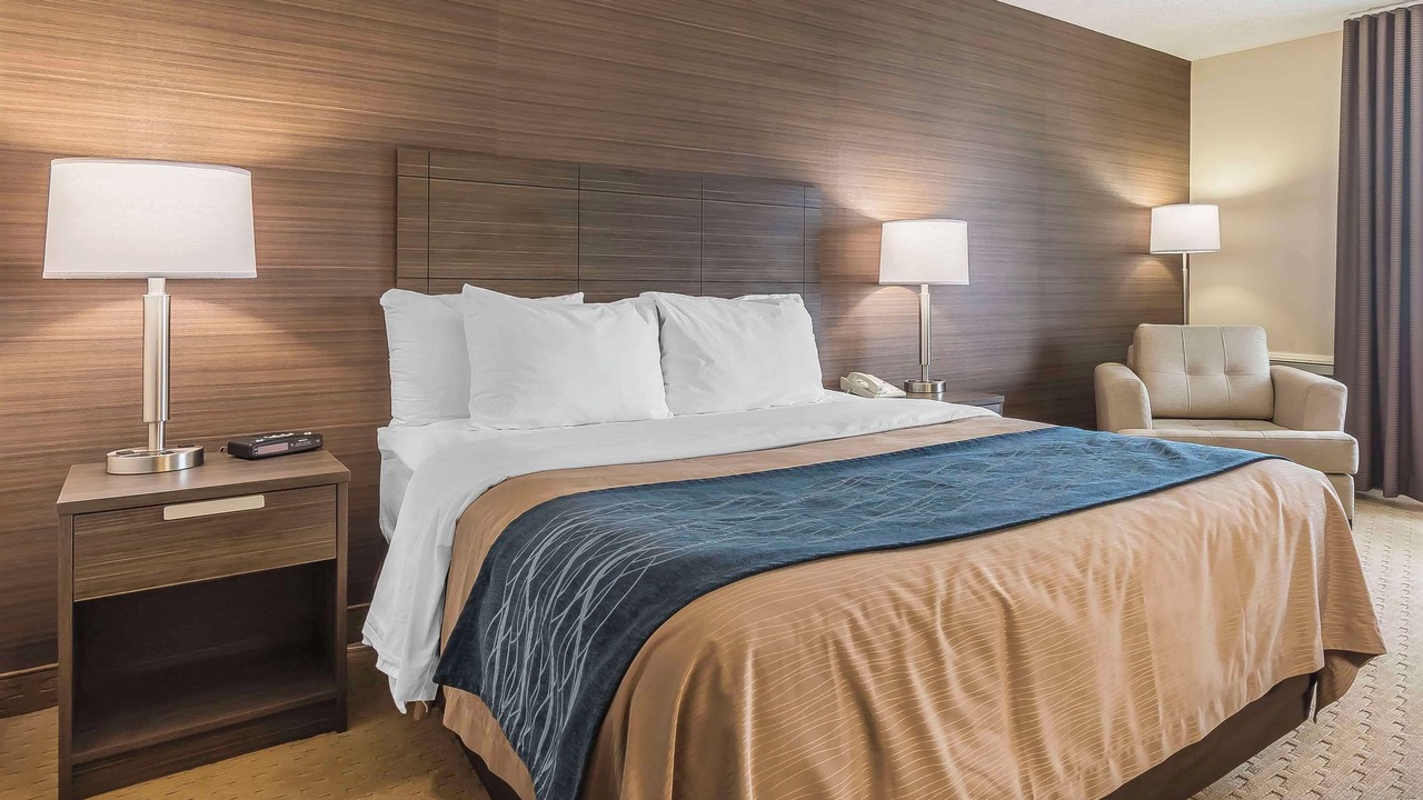 Photo of Bedroom in Desjardins