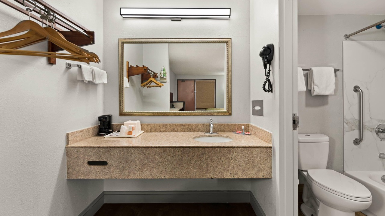Photo of Bedroom in Dumbarton