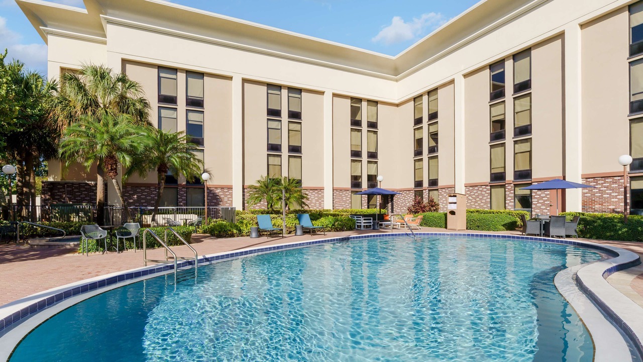 Photo of Outdoor in Oakland Park