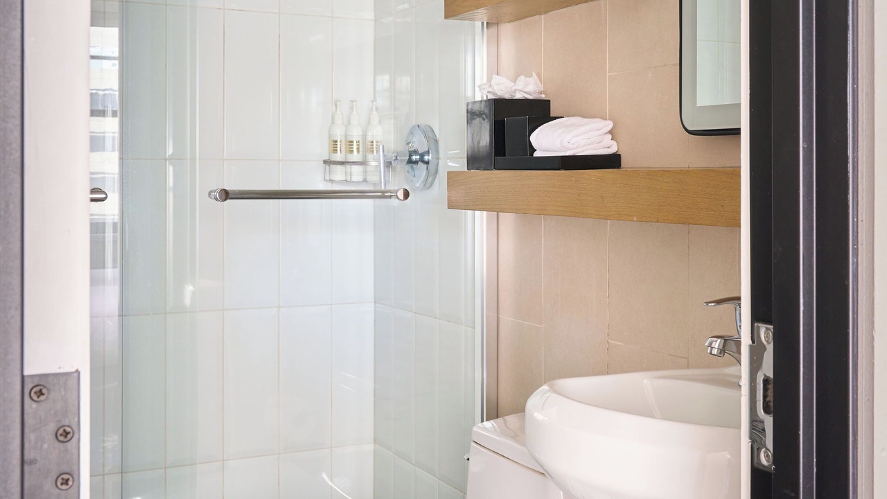 Photo of Others in Downtown Portland