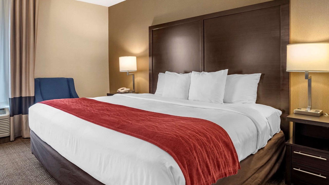 Photo of Bedroom in Parkville