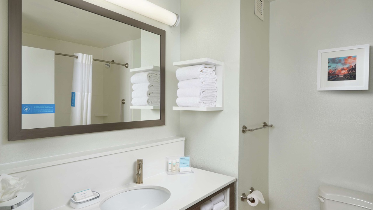 Photo of Bathroom in Juno Beach