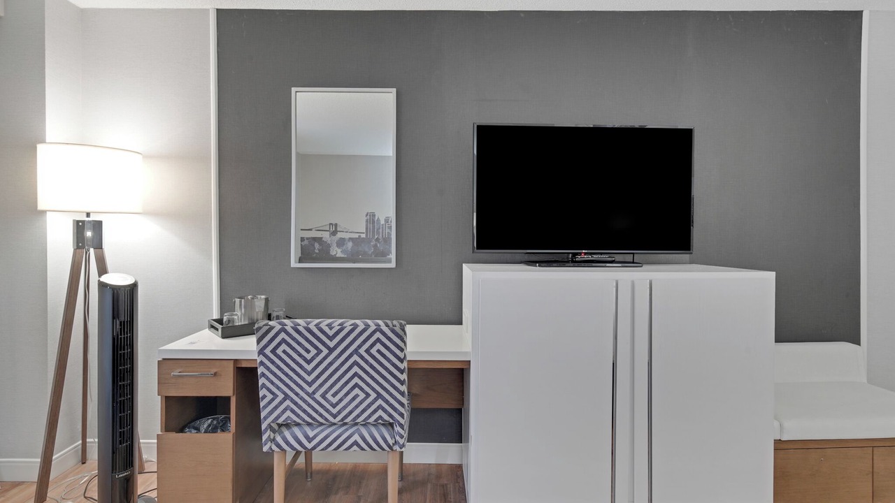 Photo of Bedroom in East Rutherford