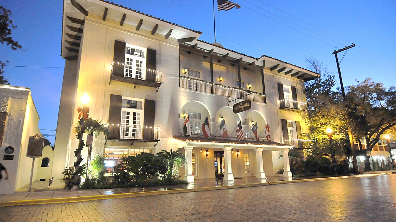 Photo of Outdoor in Western Division