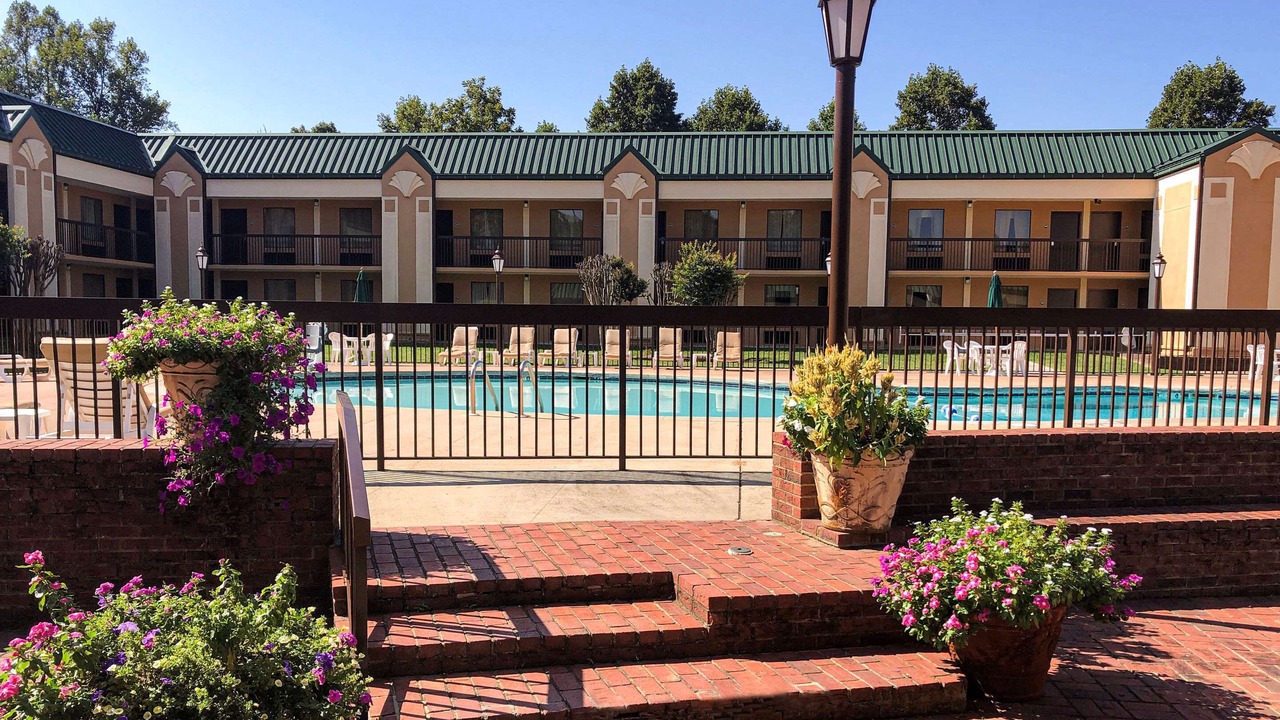 Photo of Outdoor in Morganton