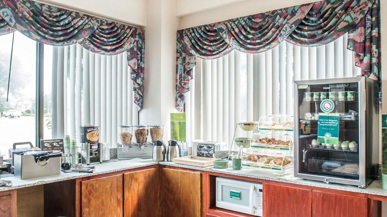 Photo of Others in Marianna