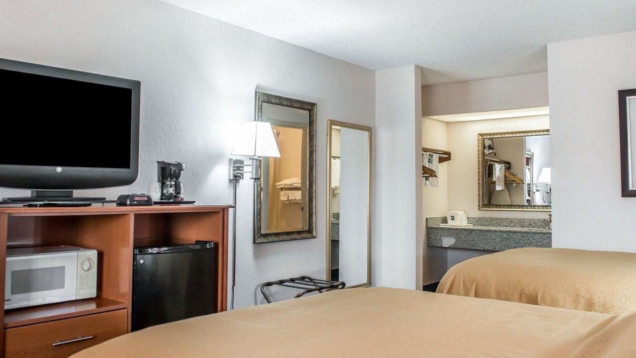 Photo of Others in Marianna