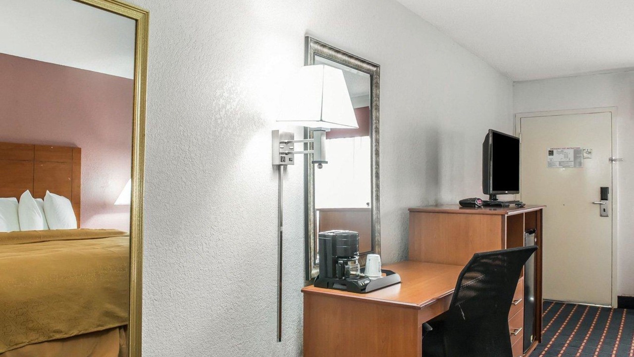 Photo of Others in Marianna