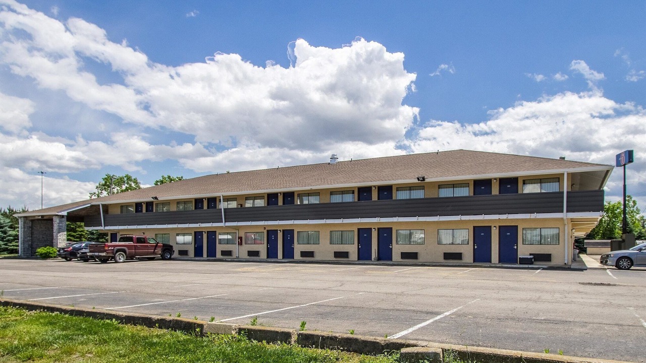 Photo of Outdoor in Ashland