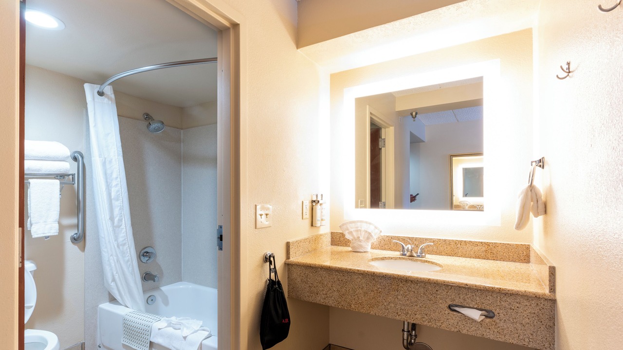 Photo of Bathroom in Tusayan