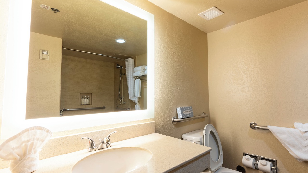 Photo of Bathroom in Tusayan