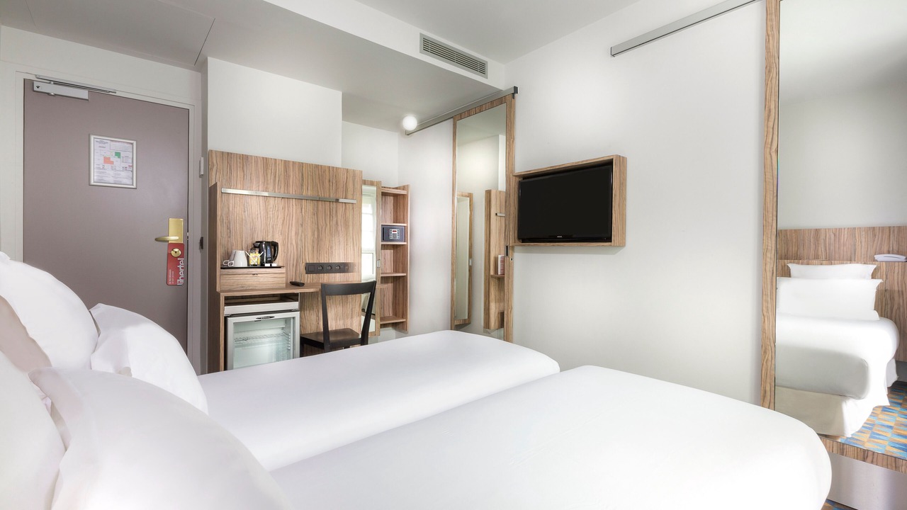 Photo of Bedroom in Saint-Vincent-de-Paul