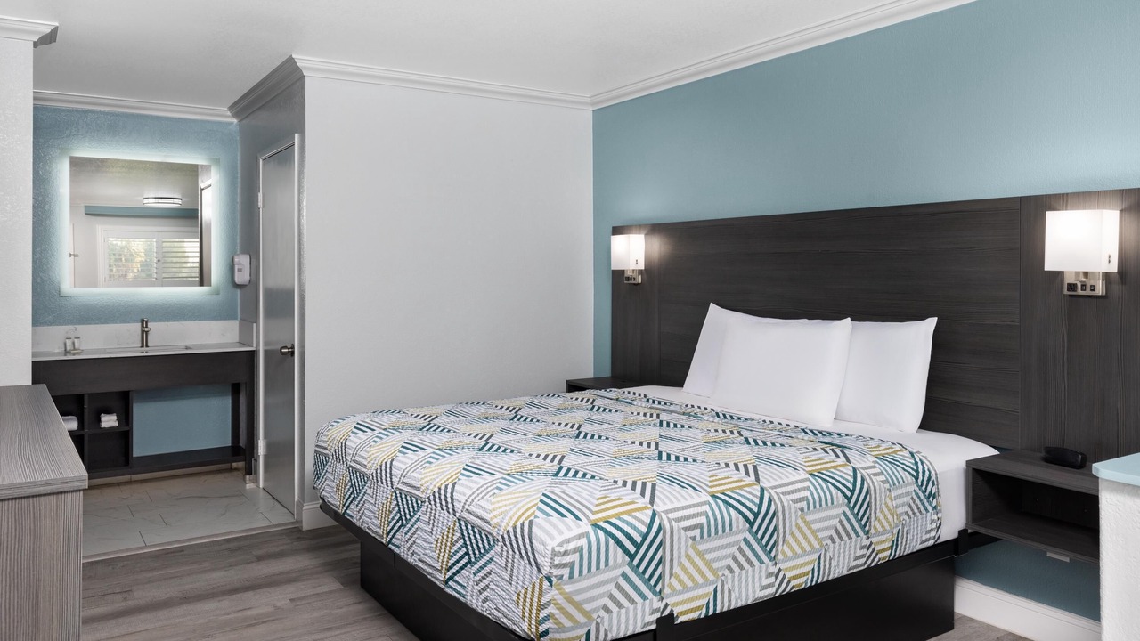Photo of Bedroom in Lemoore