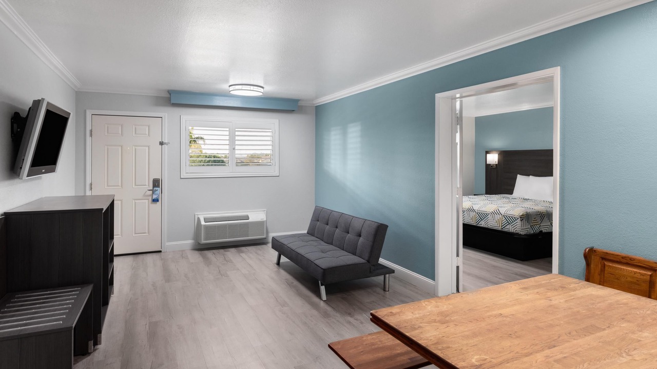 Photo of Bedroom in Lemoore