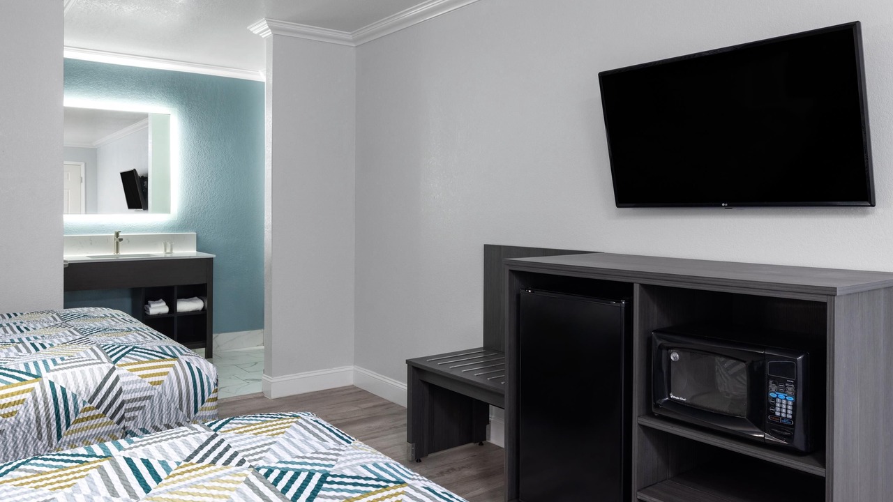 Photo of Bedroom in Lemoore