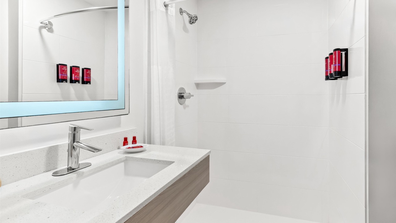Photo of Bathroom in Sunset Park
