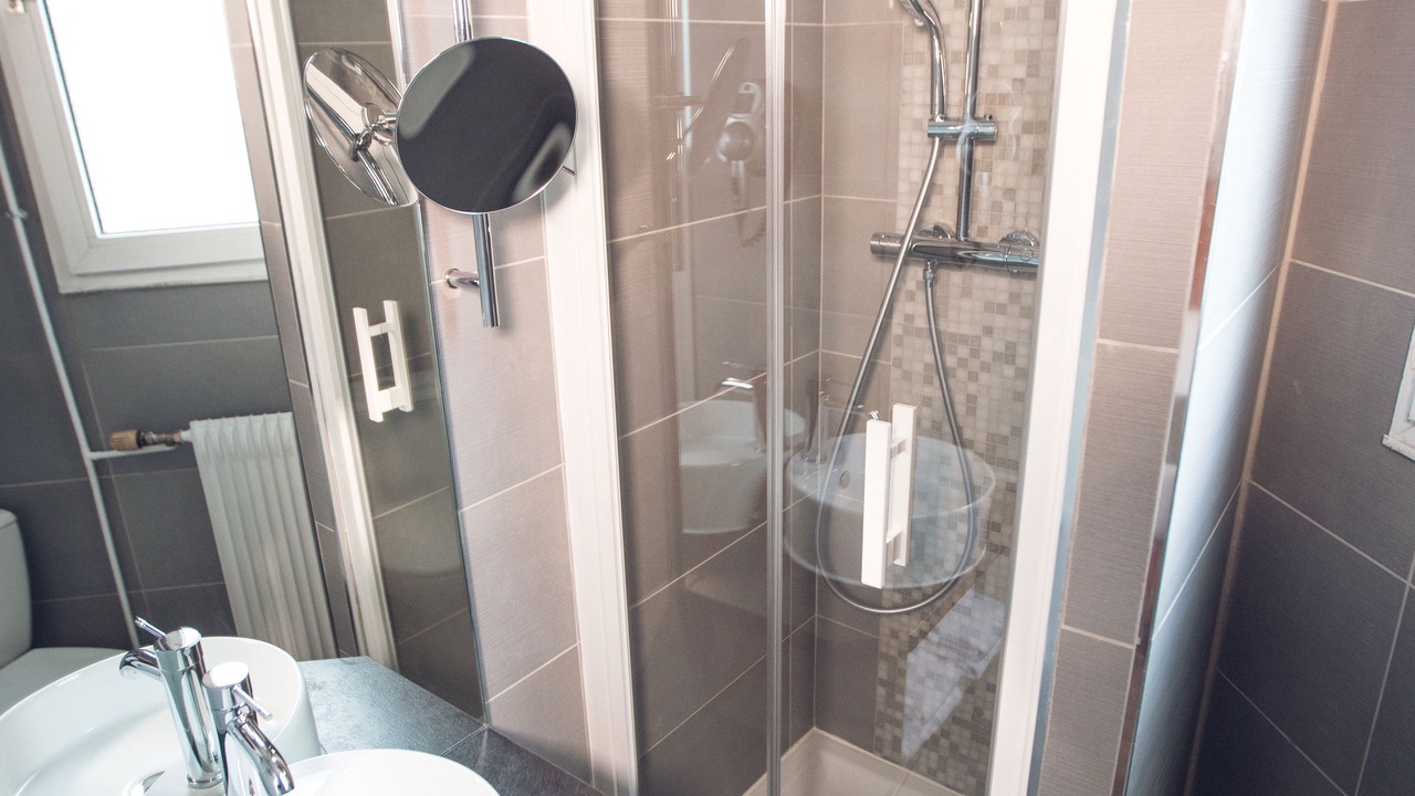 Photo of Bathroom in Necker