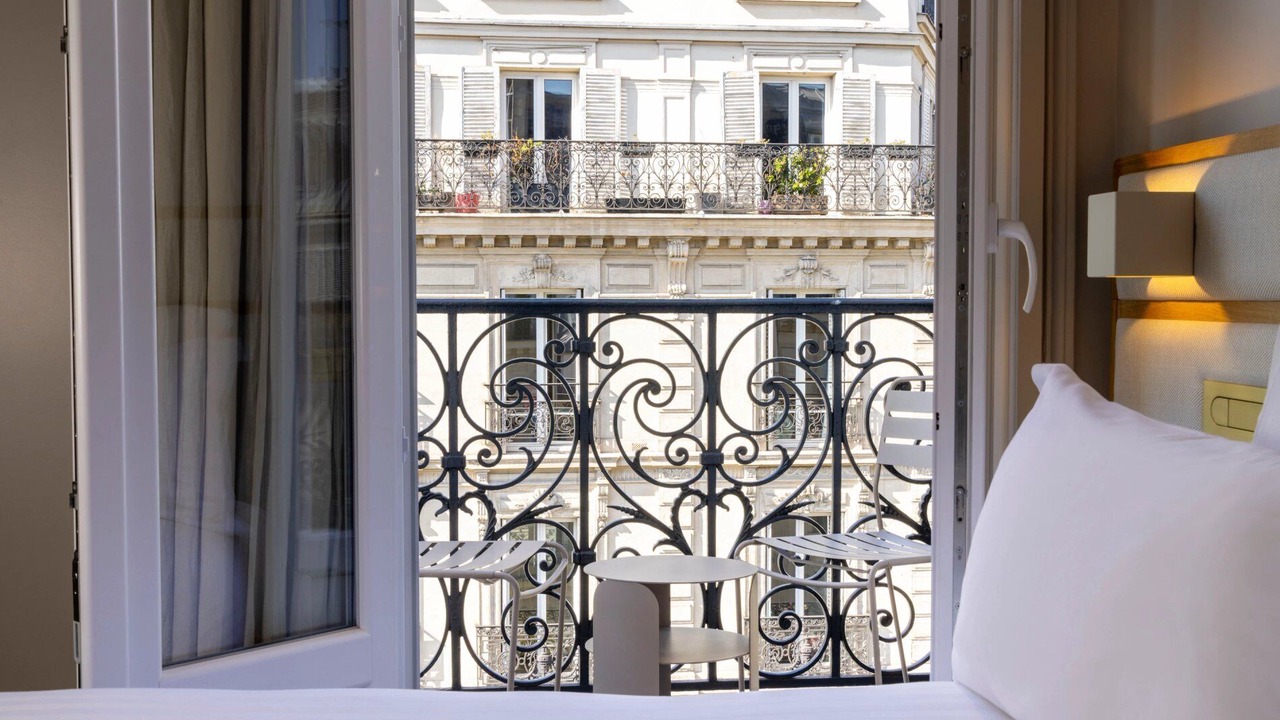 Photo of Patio Balcony in 9th Arrondissement