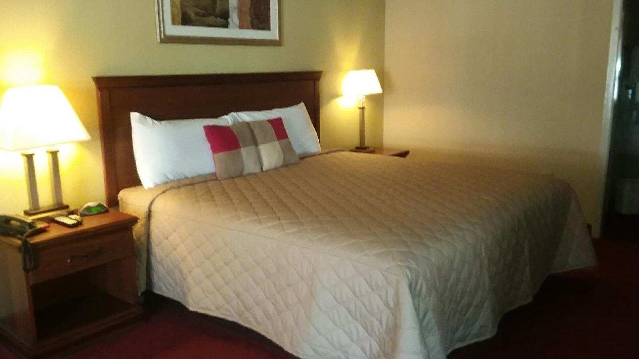Photo of Bedroom in Springfield