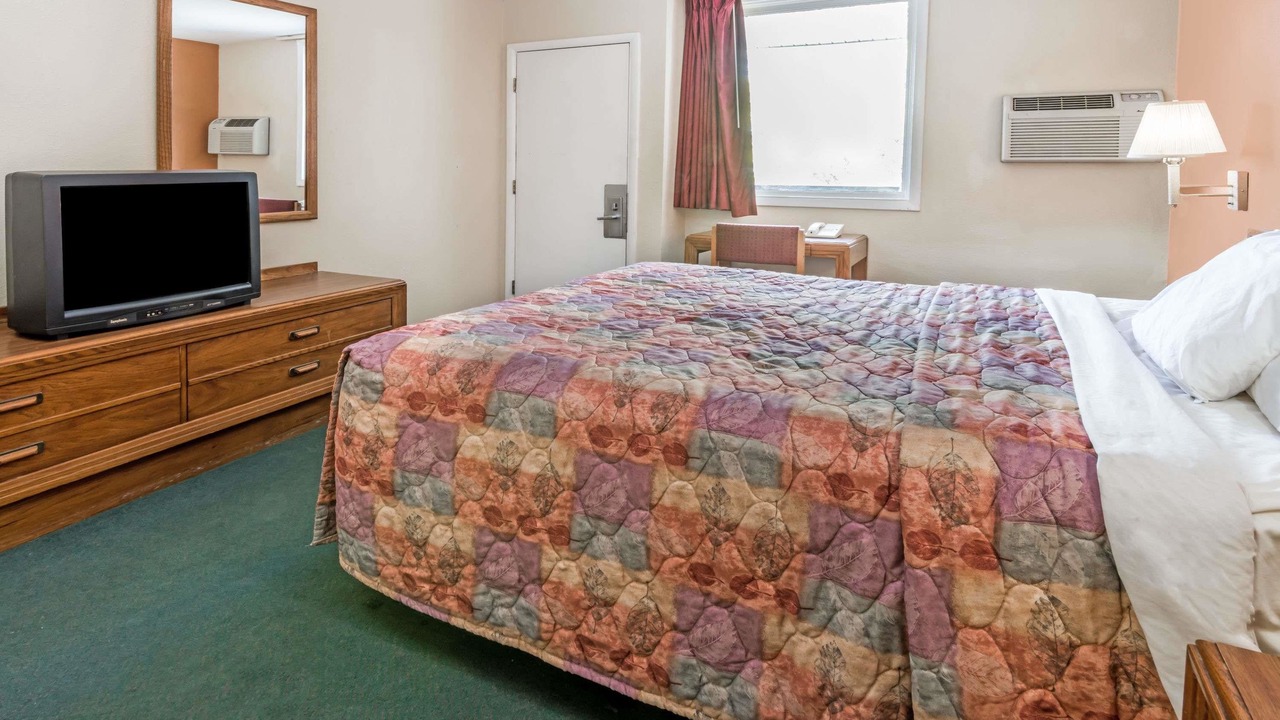 Photo of Bedroom in West Henrietta