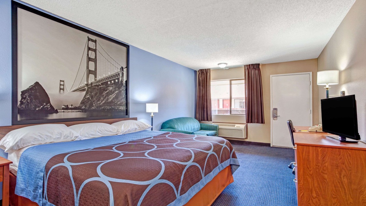 Photo of Others in Albany