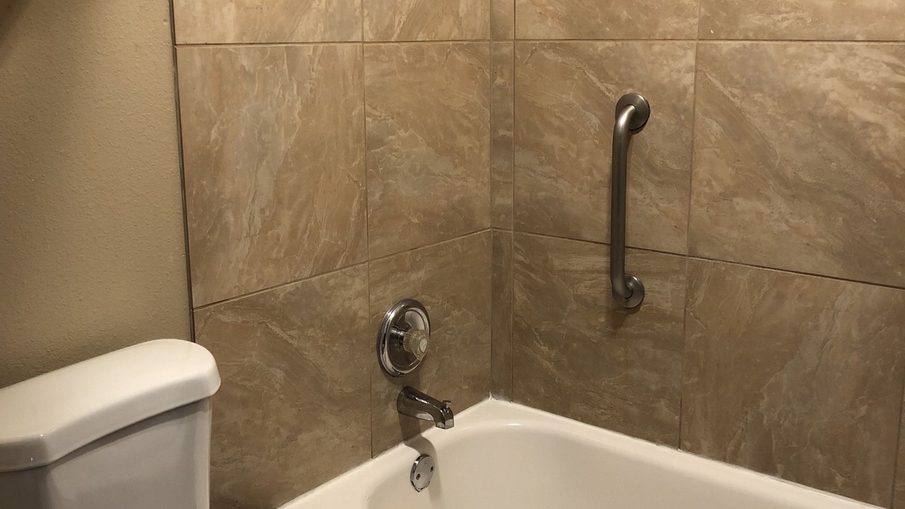 Photo of Others in Albany