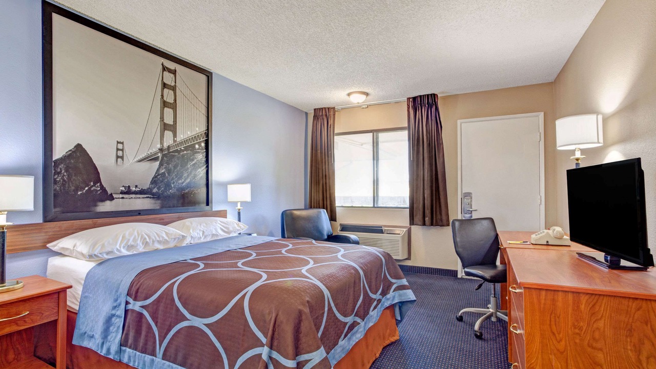 Photo of Others in Albany