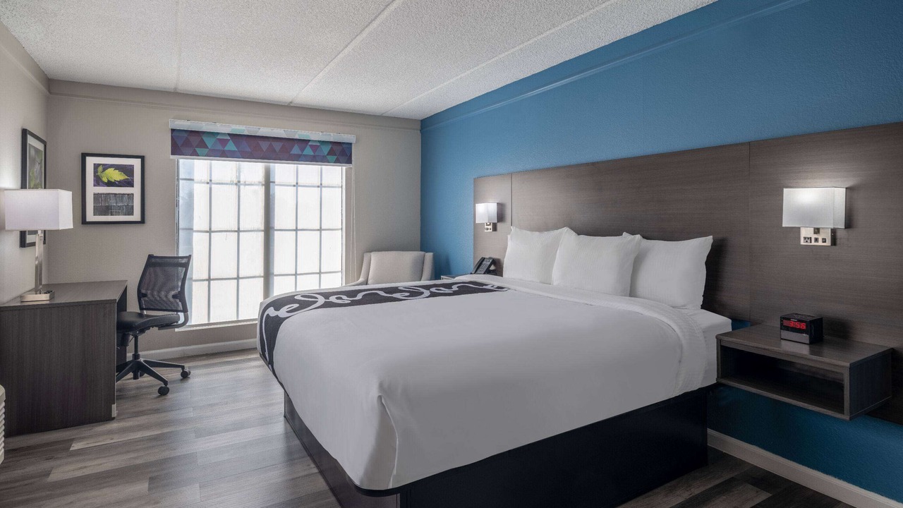 Photo of Bedroom in Foothill Farms