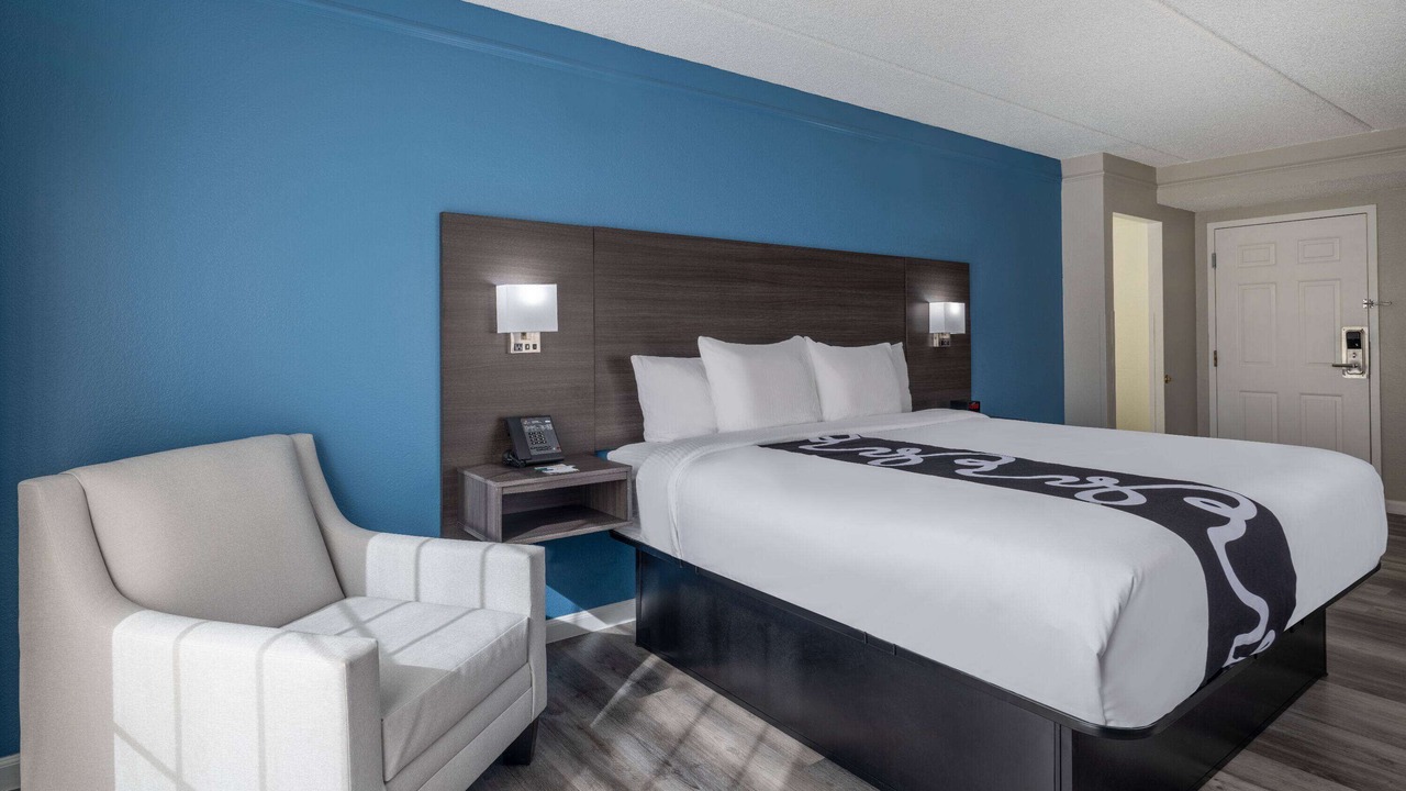 Photo of Bedroom in Foothill Farms