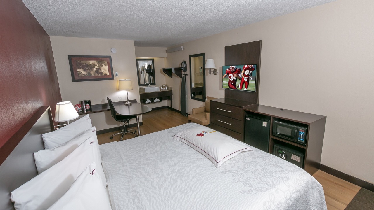 Photo of Bedroom in Buford Highway