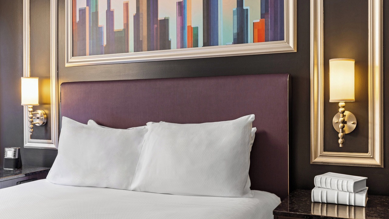 Photo of Bedroom in Lower Nob Hill