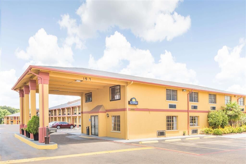 Photo of Outdoor in Marshall