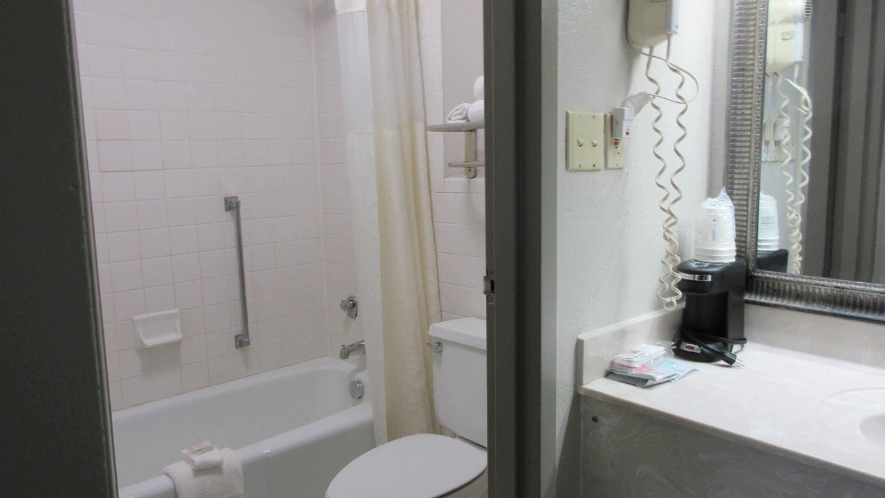 Photo of Bedroom in West Southern Pines